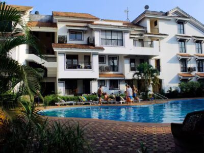Riviera Hermitage Pool view Apartment