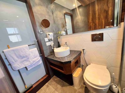 Centrally Located Chic Apartment | Gurgaon