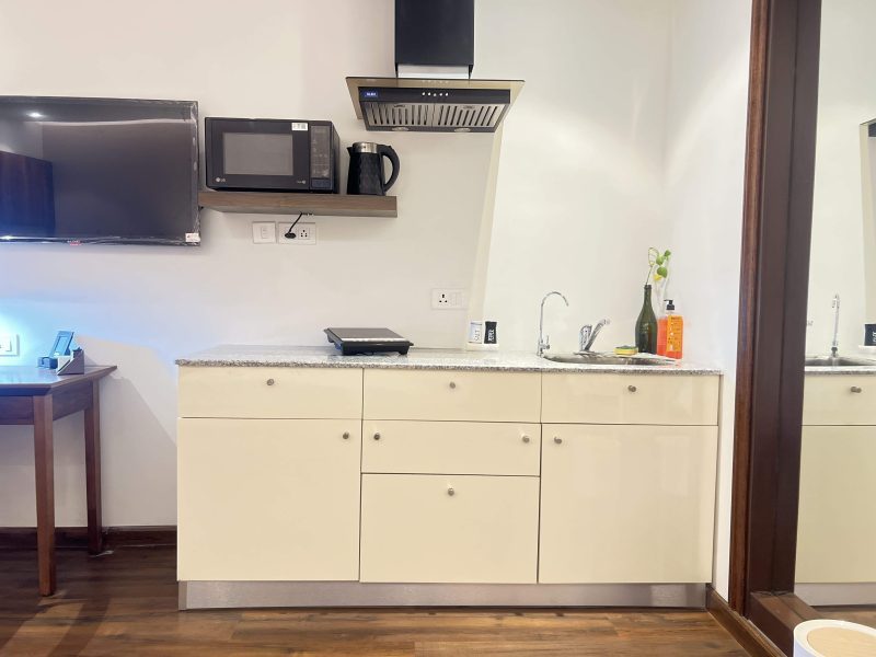 Centrally Located Chic Apartment | Gurgaon